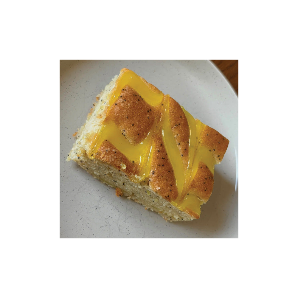 Lemon Poppy Cake - No Gluten Ingredients